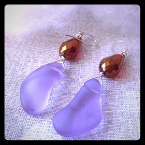 Sea glass, crystal glass earrings.🌴